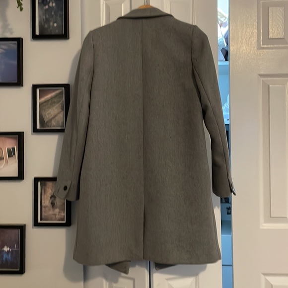 Zara outerwear Grey lined double breasted womens coat - size medium - Picture 2 of 7